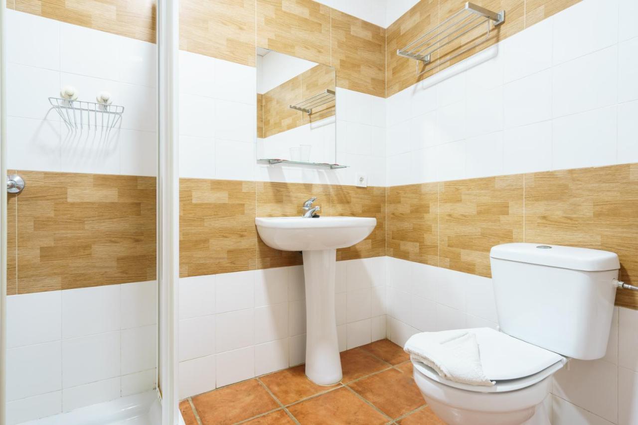 Hotel Carlos V Jerez By Vivere Stays Jerez de la Frontera Exteriör bild