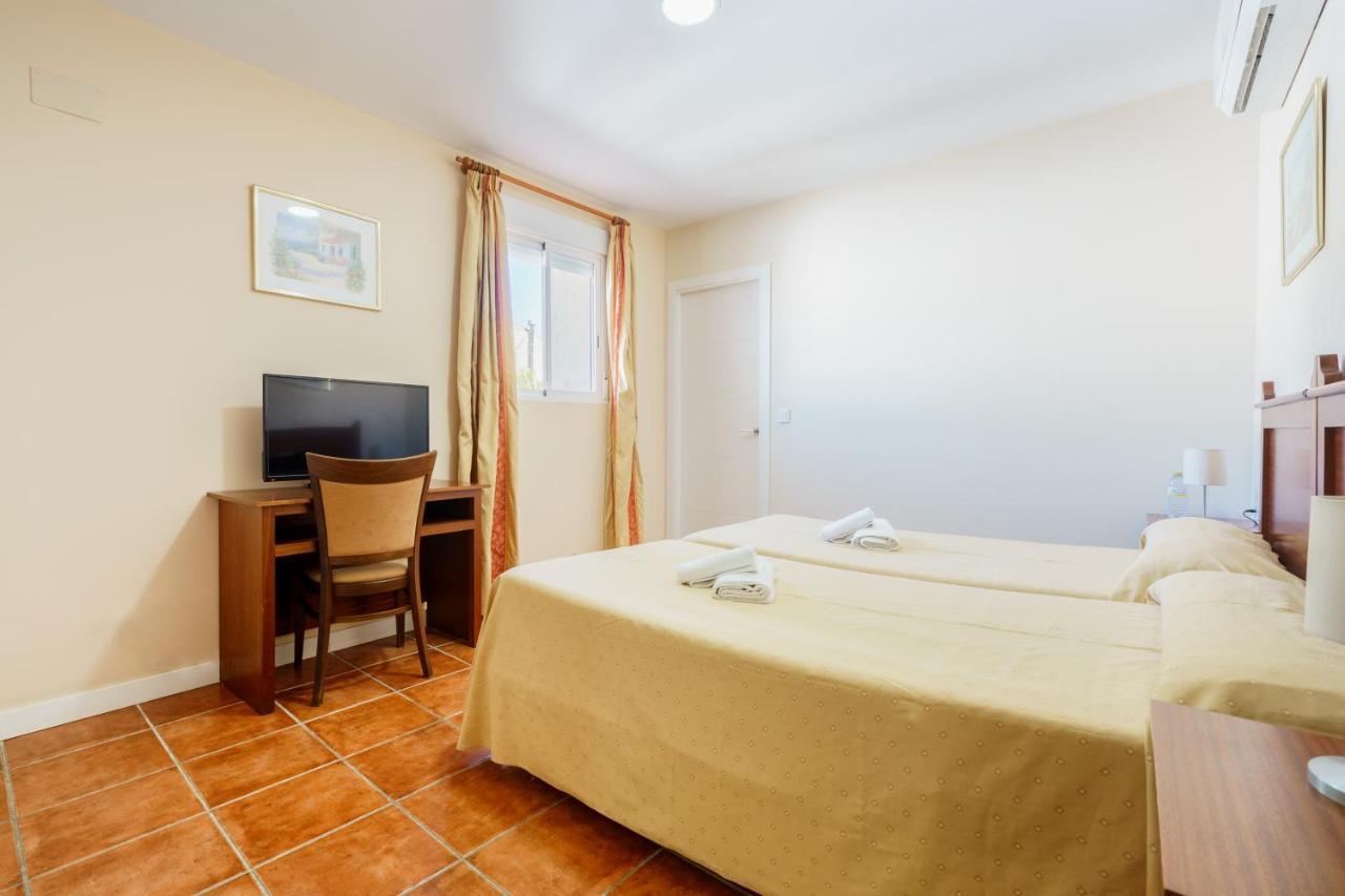 Hotel Carlos V Jerez By Vivere Stays Jerez de la Frontera Exteriör bild