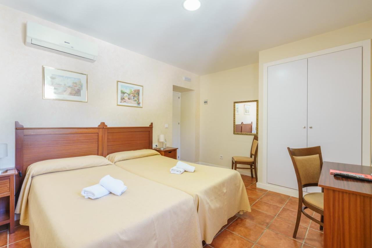 Hotel Carlos V Jerez By Vivere Stays Jerez de la Frontera Exteriör bild