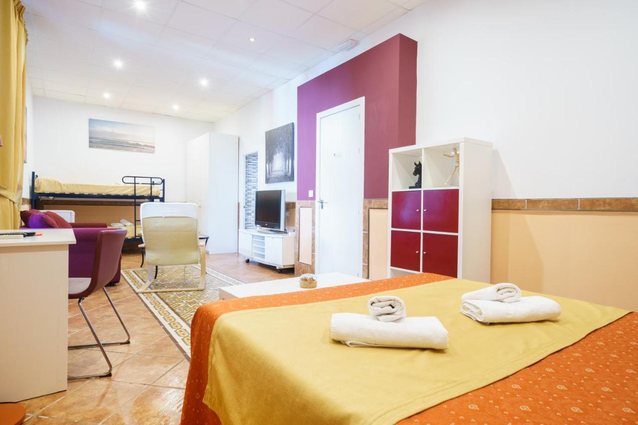 Hotel Carlos V Jerez By Vivere Stays Jerez de la Frontera Exteriör bild